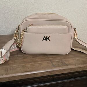 Anne Klein Camera crossbody